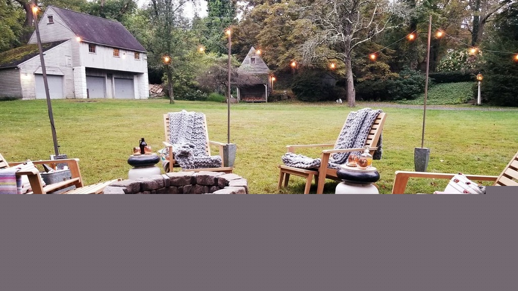 How do you make the best use of a small backyard