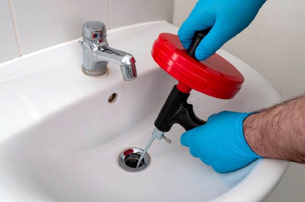 Are Chemical Drain Cleaners Safe for Phoenix Pipes