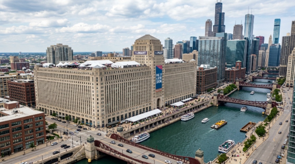 Aerial view of theMART building Chicago River North One of a Kind Show venue